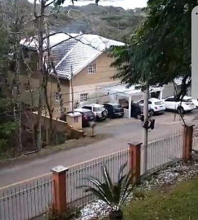 Hospedagem Vo Lina Lejlighed Gramado Eksteriør billede